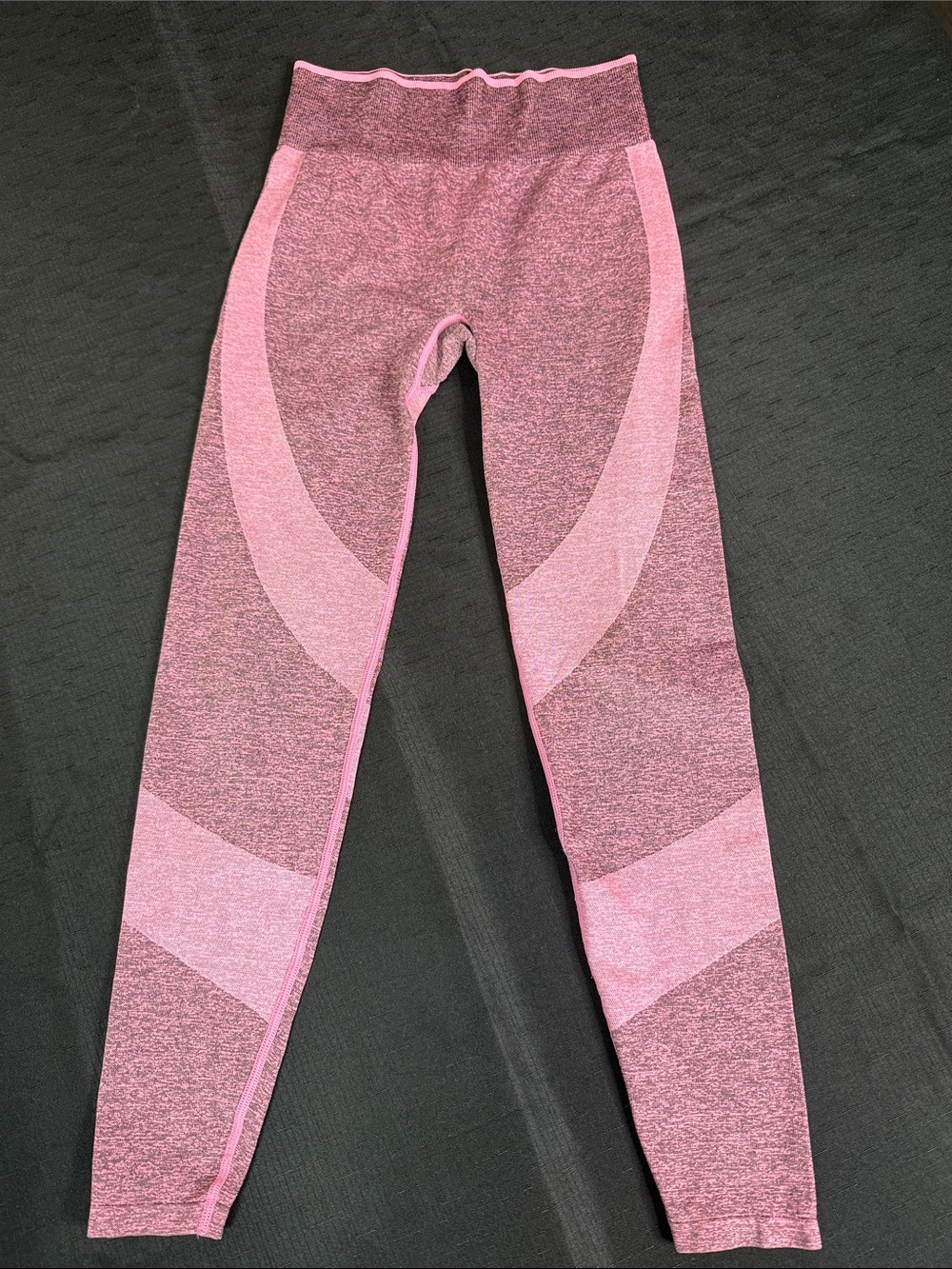 PINK Victoria's Secret Two-Tone Pink Seamless Leggings Size Small